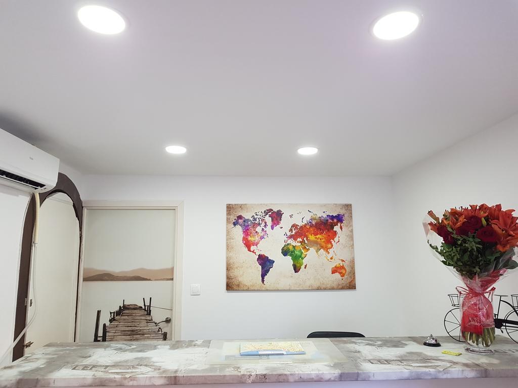 Hostal Montsant Salou Kültér fotó